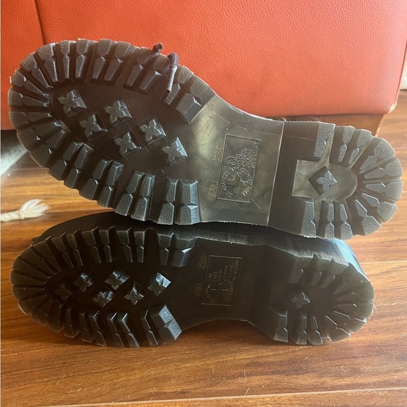 Dr Martens Jadon White Leather Platform Boots Zip Size 6 US M/ 7 US L unisex - Picture 11 of 14